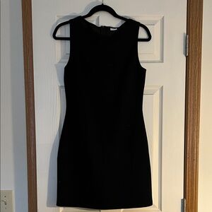 Chic Black Sleeveless Mini Dress
